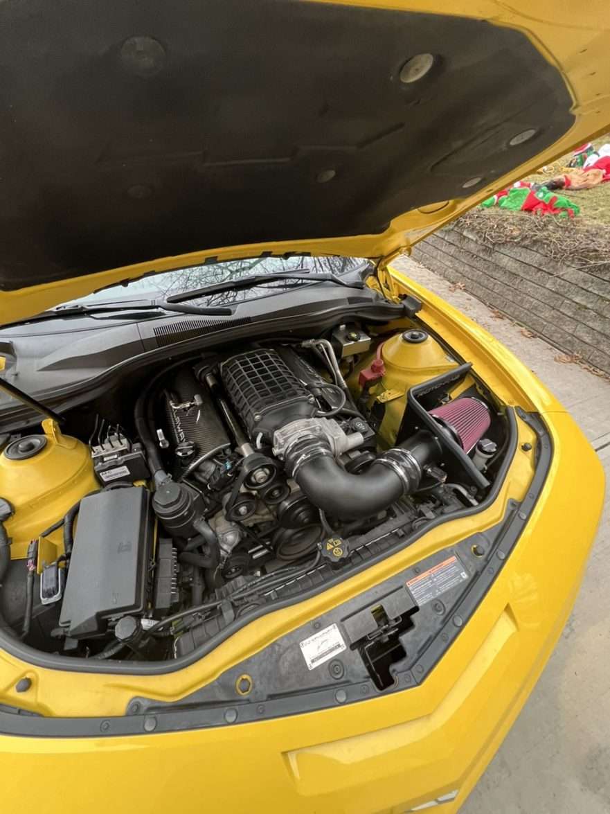 2011 Callaway Camaro SS SC572 - engine comp 2