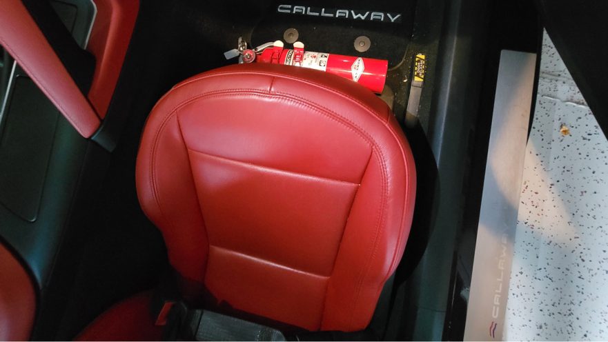Callaway-Z06-600819-pass-seat