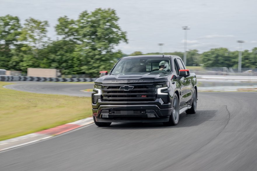 Waldoch-Callaway Silverado Launch Edition - On Track 8228 Waldoch-Callaway Silverado Launch Edition - On Track 8228